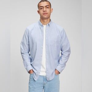 GAP Blue Stripe Classic Oxford Shirt in Standard Fit